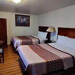 Shamrock Motel