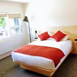 Heliotrope Hotel