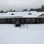 Cascade Inn