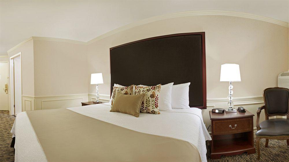 Wingate By Wyndham Heritage Hotel 3*