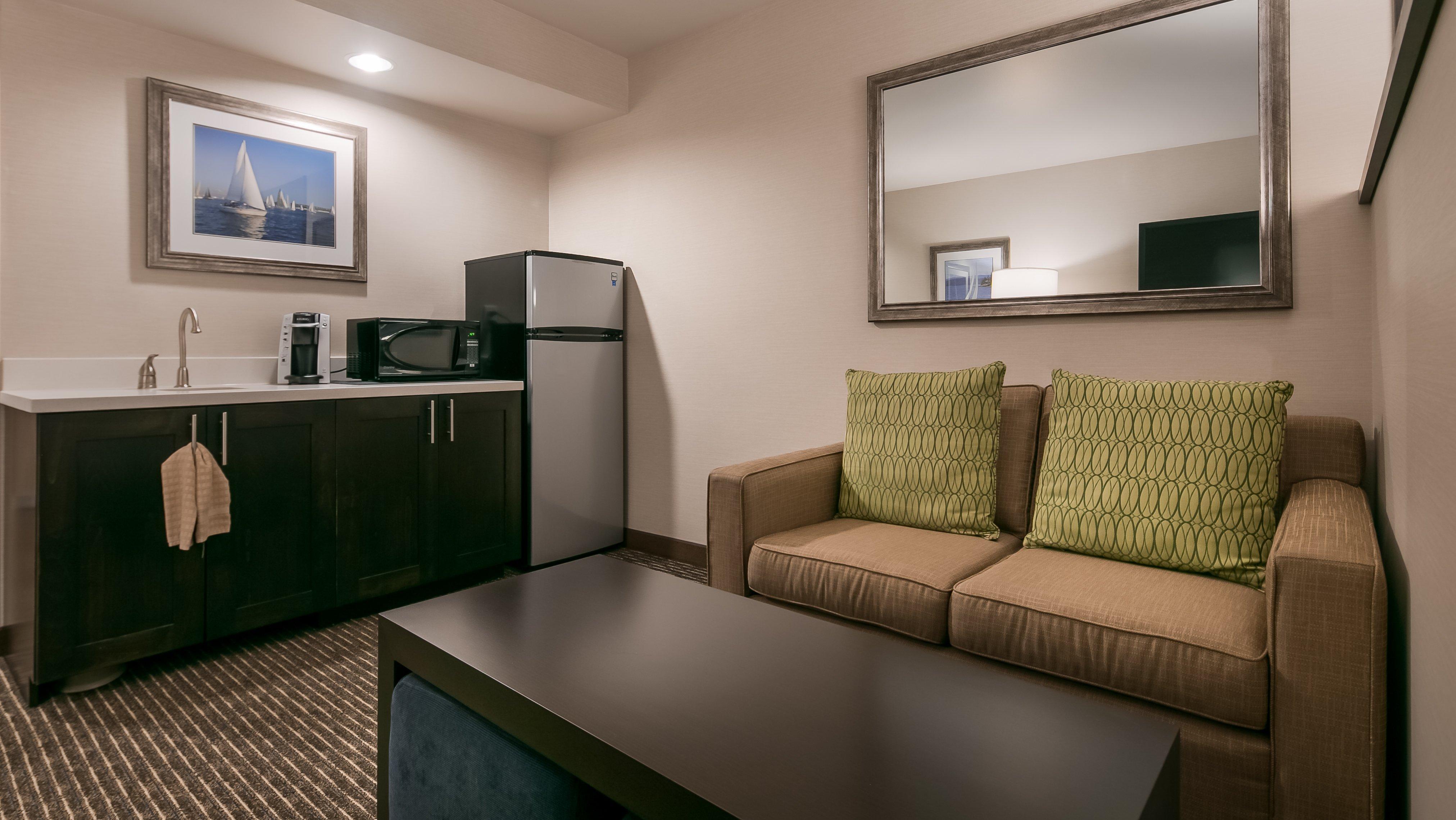 Express By Ihg Hotel 2*