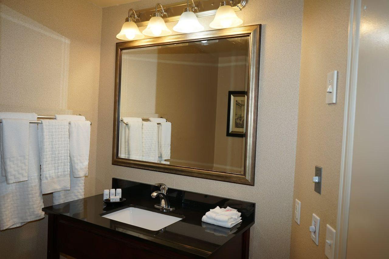 Wingate By Wyndham Heritage Hotel
