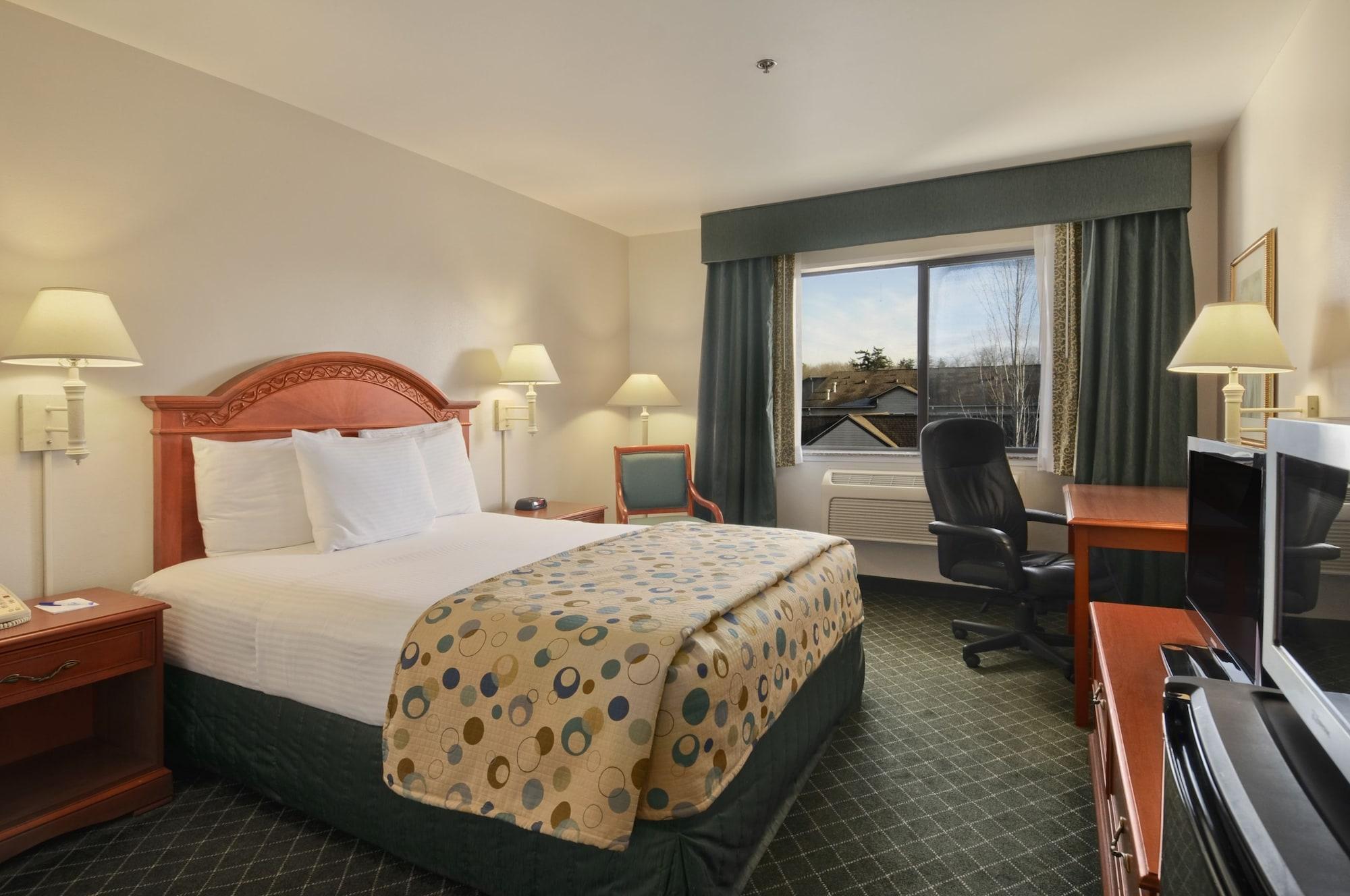 Baymont & By Wyndham Hotel 2*