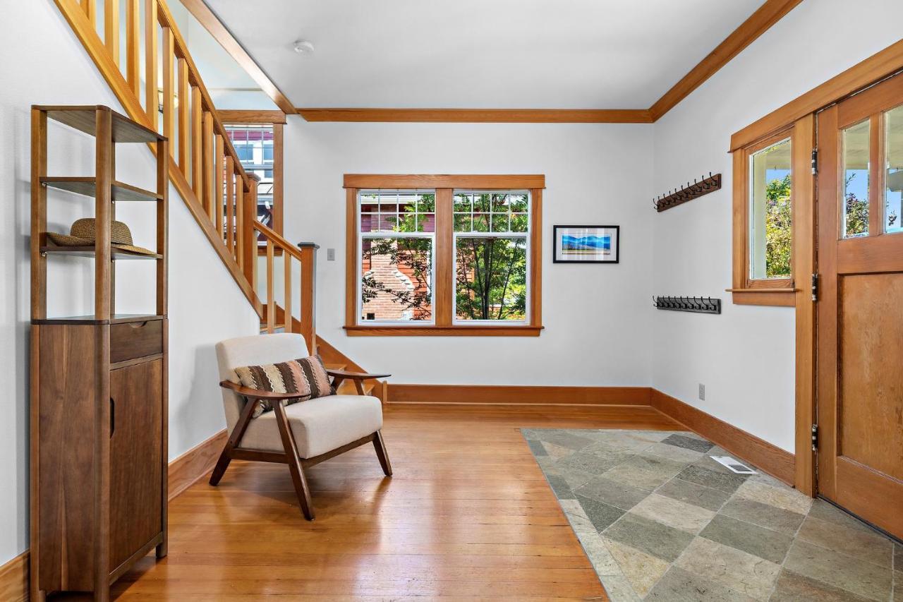 Fountain District Craftsman Holiday home