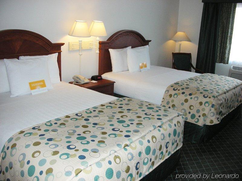 Baymont & By Wyndham Hotel 2*