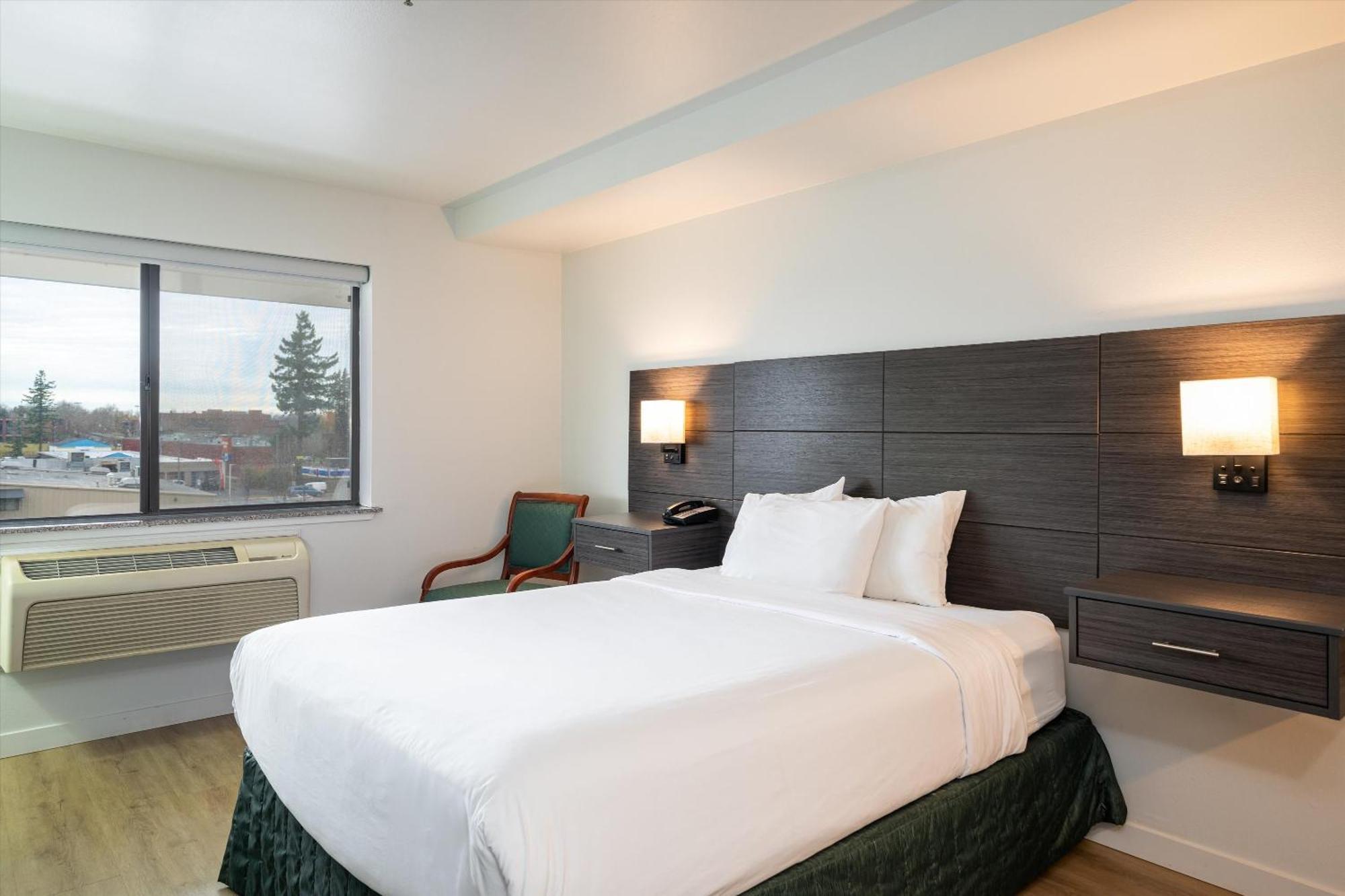 Baymont & By Wyndham Bellingham