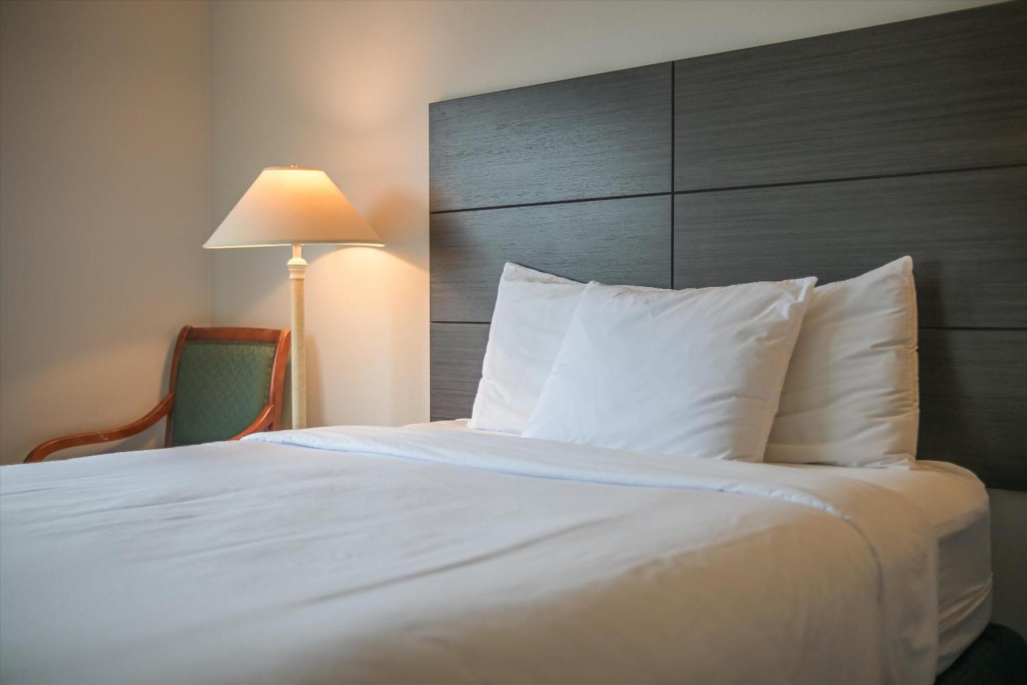 Baymont & By Wyndham Bellingham