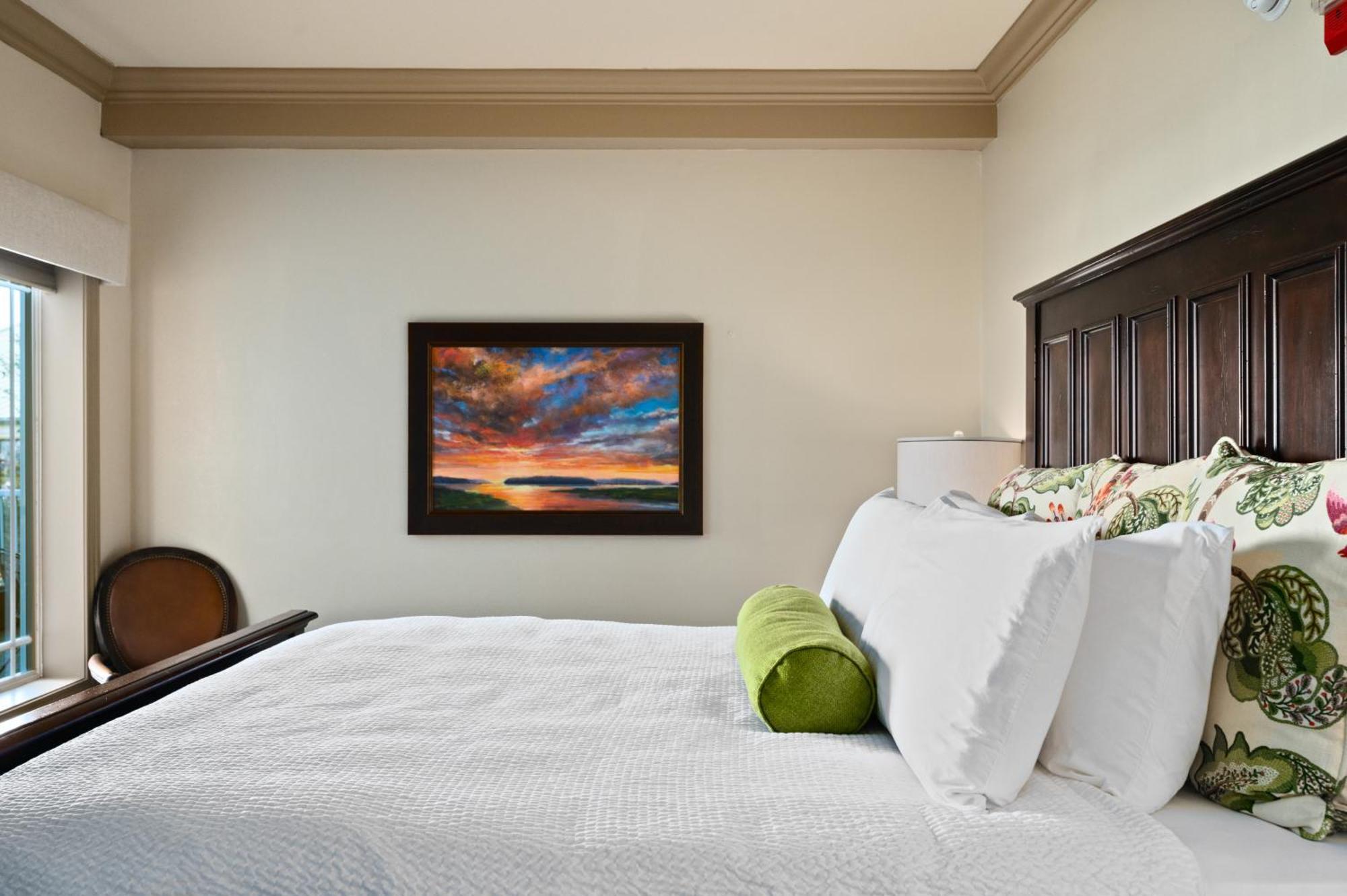 Bellwether On Bay Hotel