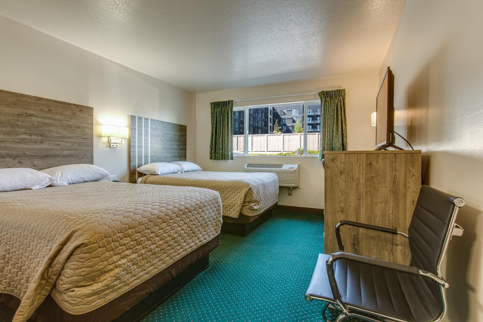 Coachman Motel 2*