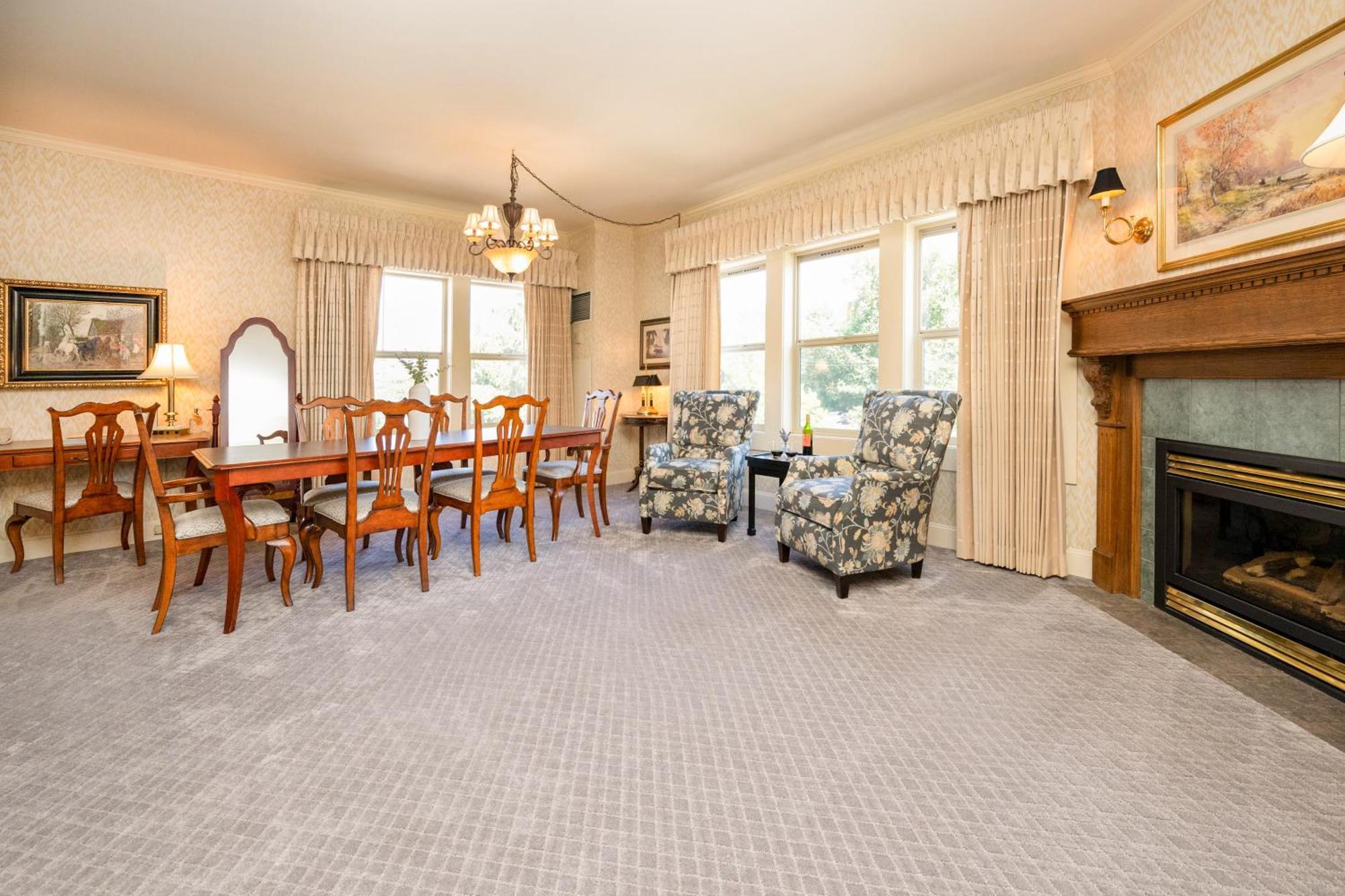 Fairhaven Village 3*