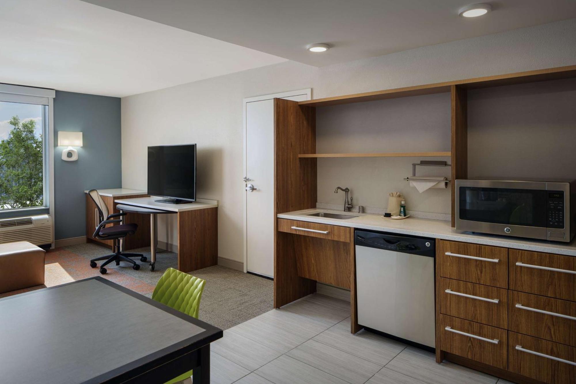 Hotel Home2 By Hilton
