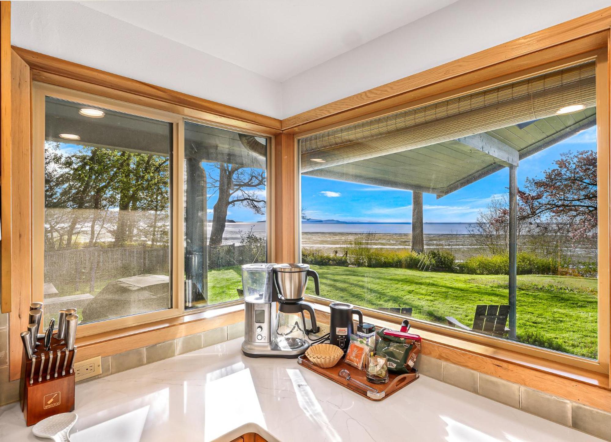 Sunny Blue House Holiday home Bellingham