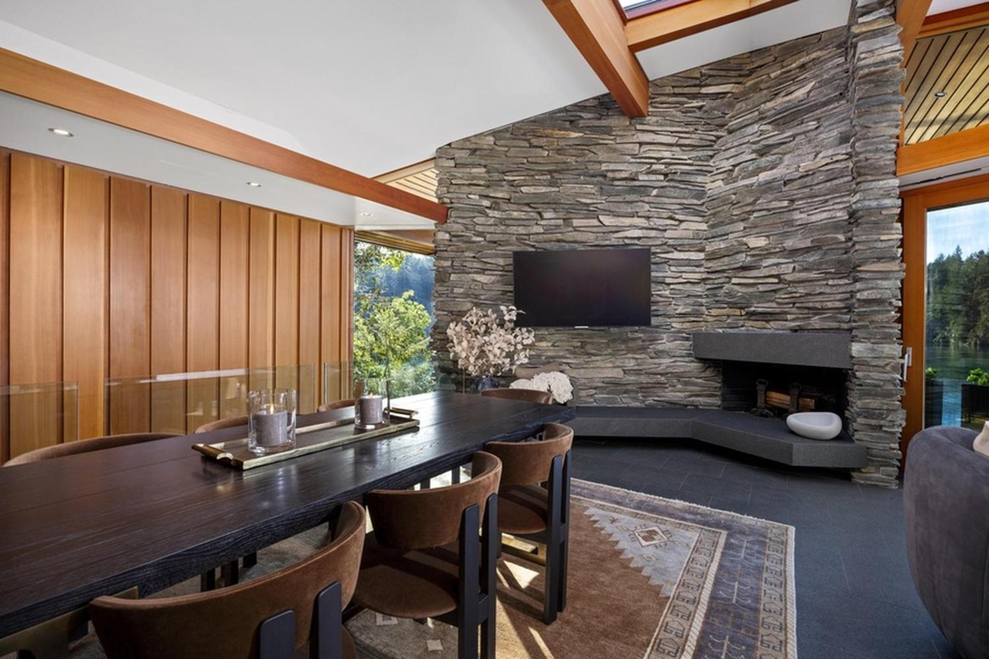 Villa Chuckanut Point