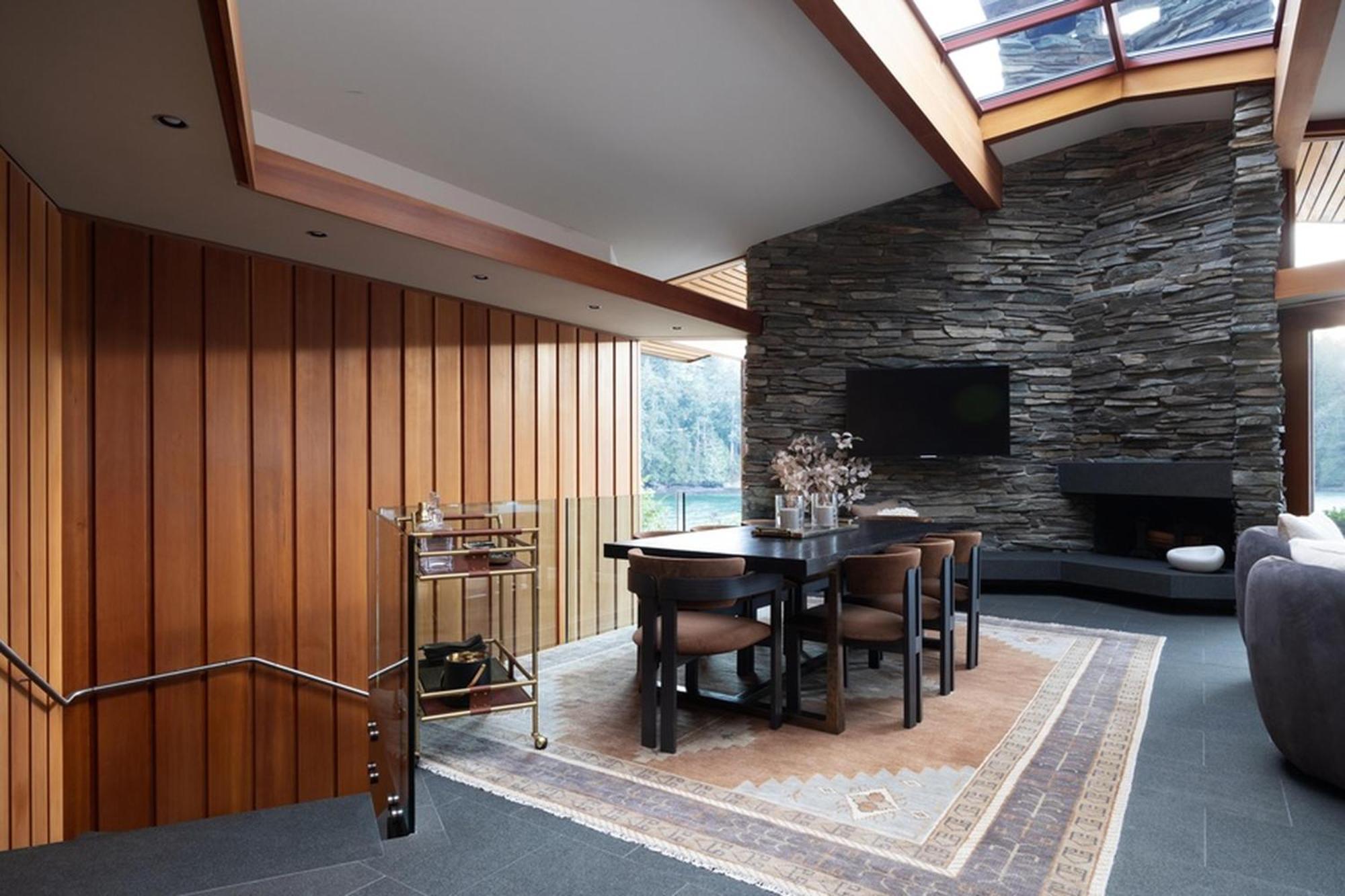 Villa Chuckanut Point