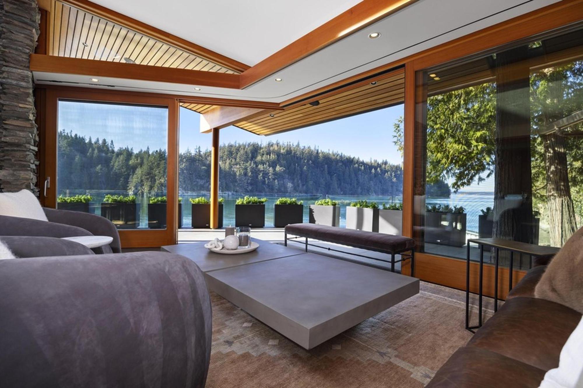 Villa Chuckanut Point