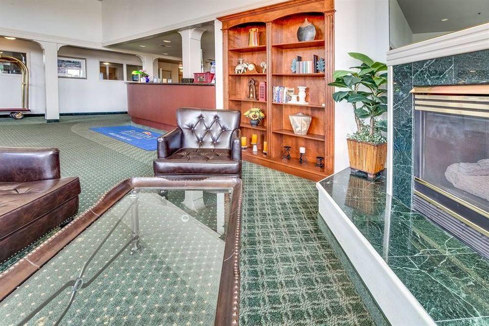 Hotel Baymont & By Wyndham 2*