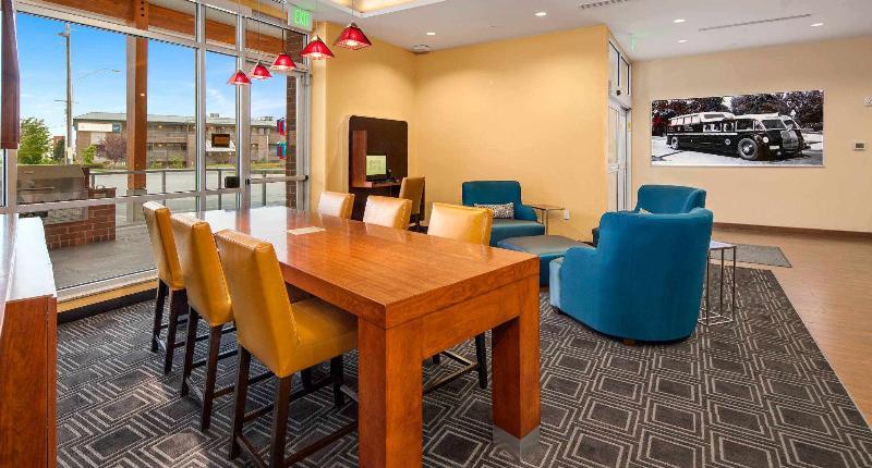 Hotel Towneplace By Marriott