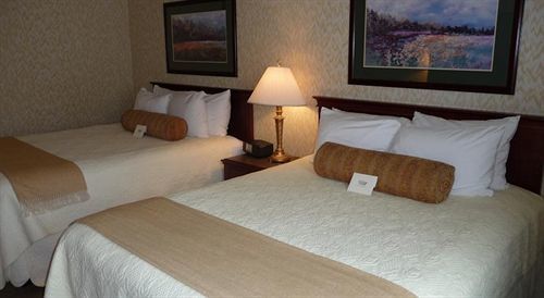 Fairhaven Village Hotel