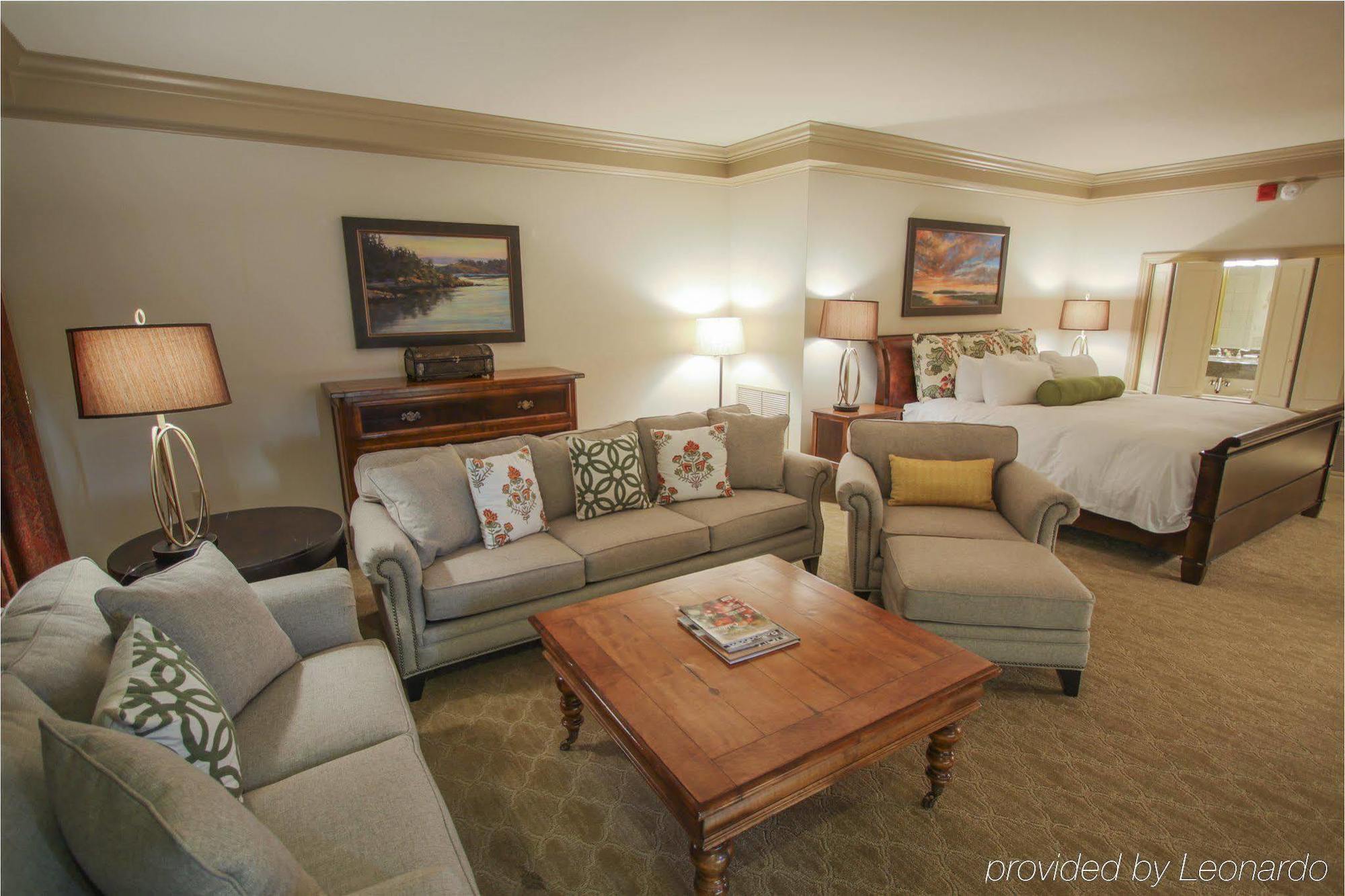 Hotel Bellwether On Bay