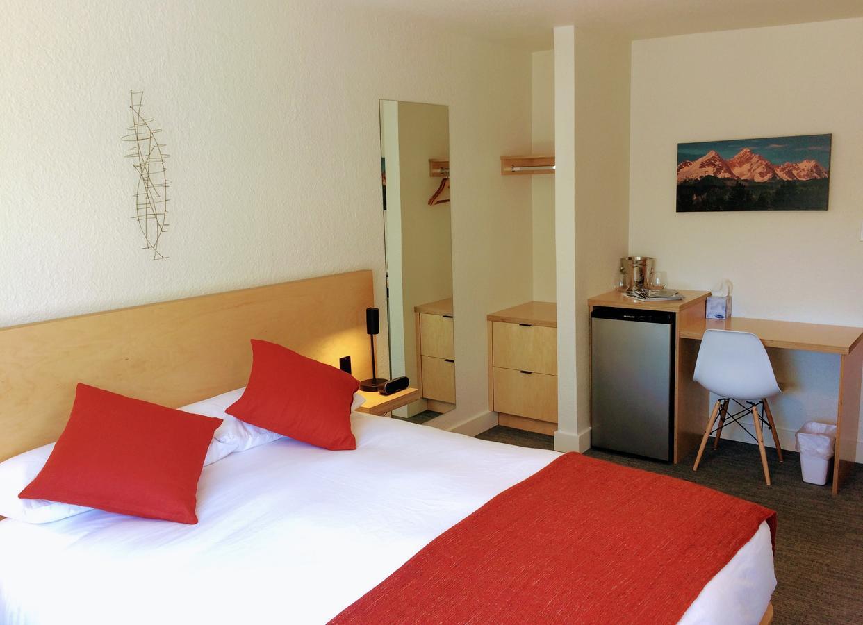 Motel Heliotrope 2*