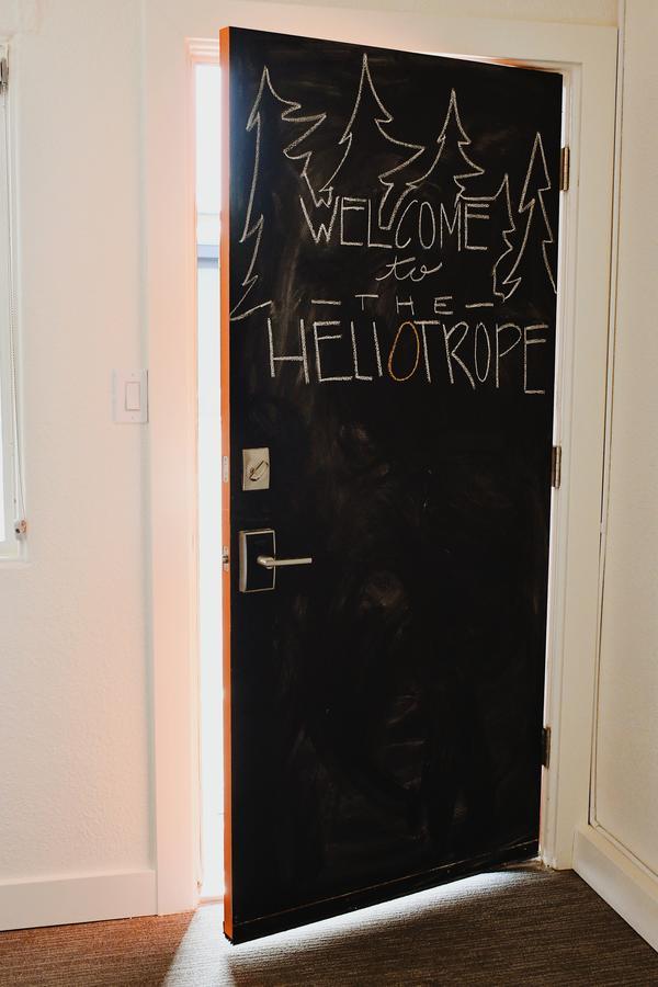 Heliotrope Motel 2*