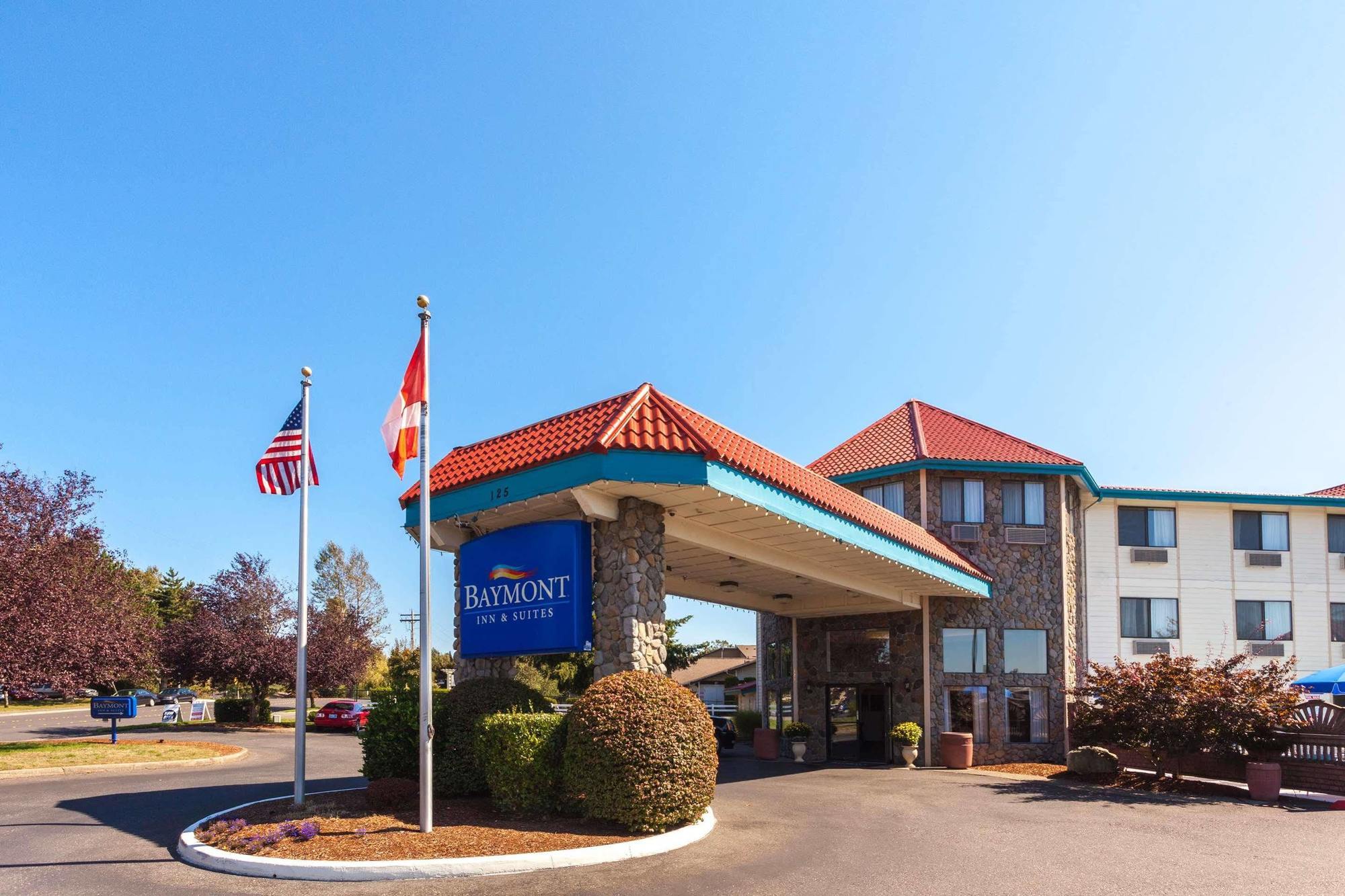 Hotel Baymont & By Wyndham 2*