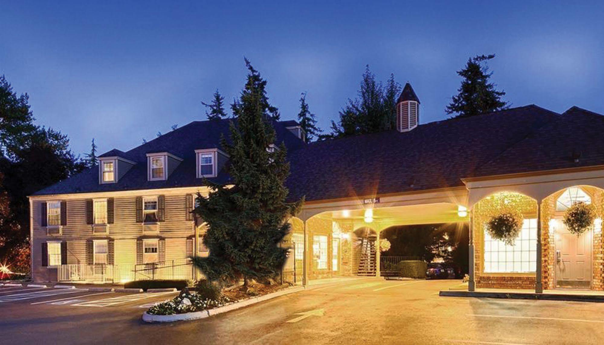 Hotel Wingate By Wyndham Heritage 3*