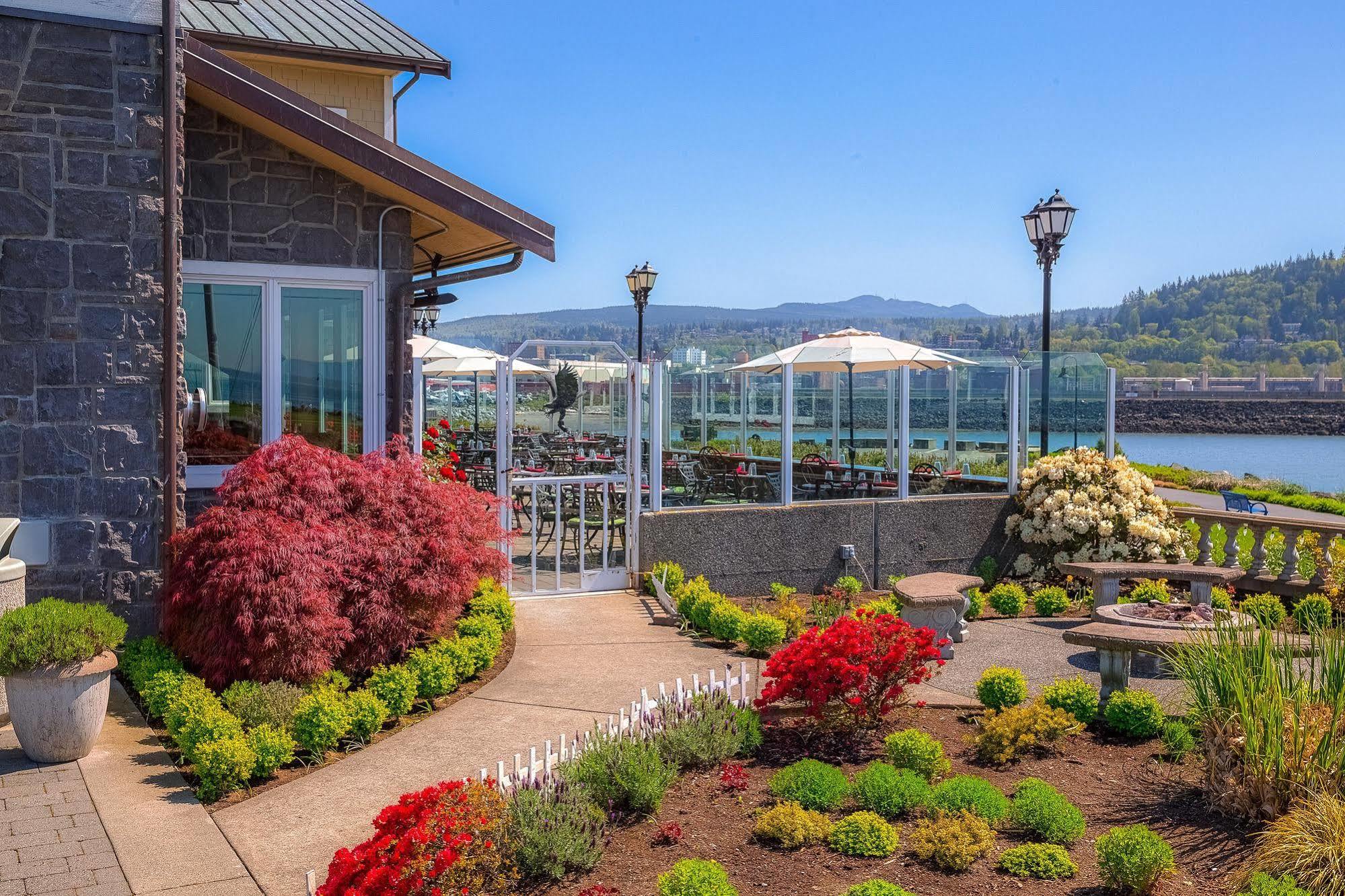 Hotel Bellwether On Bay