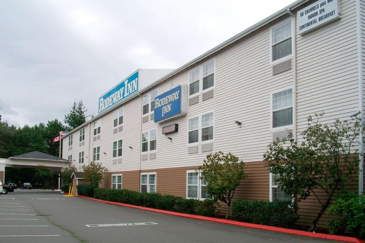 Rodeway Hotel 2*