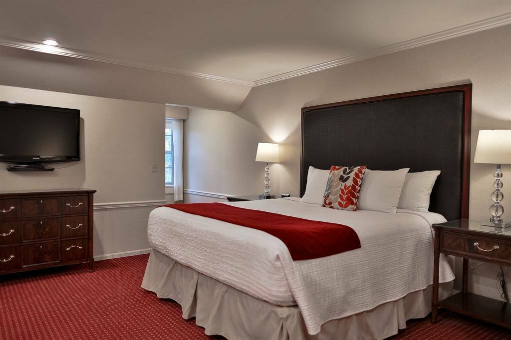 Hotel Wingate By Wyndham Heritage 3*