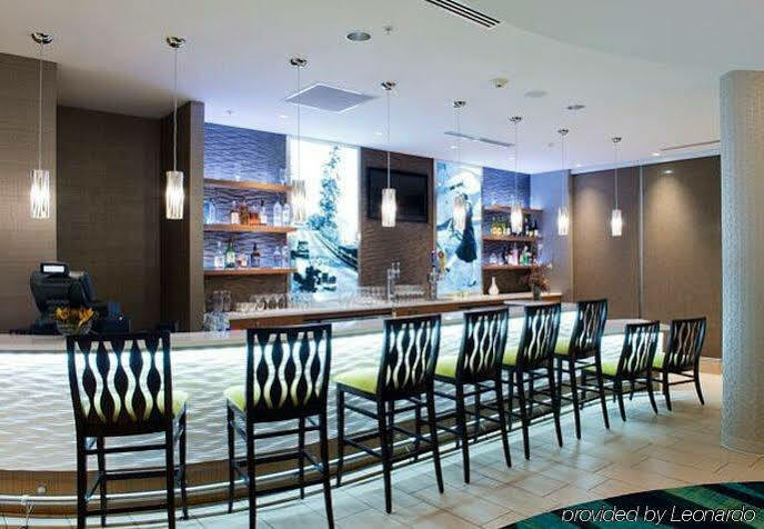 Hotel Springhill By Marriott