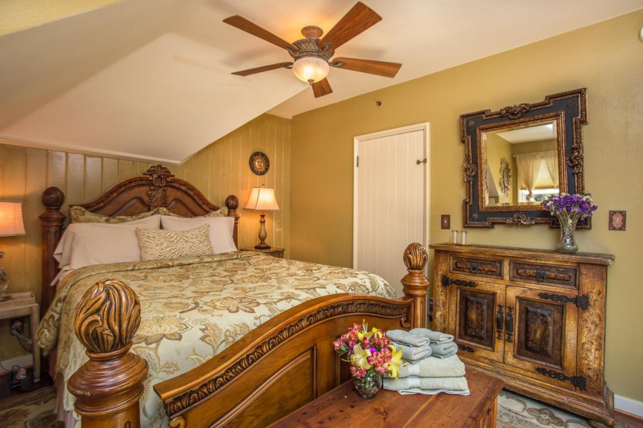 Bed & Breakfast Moon Dance *