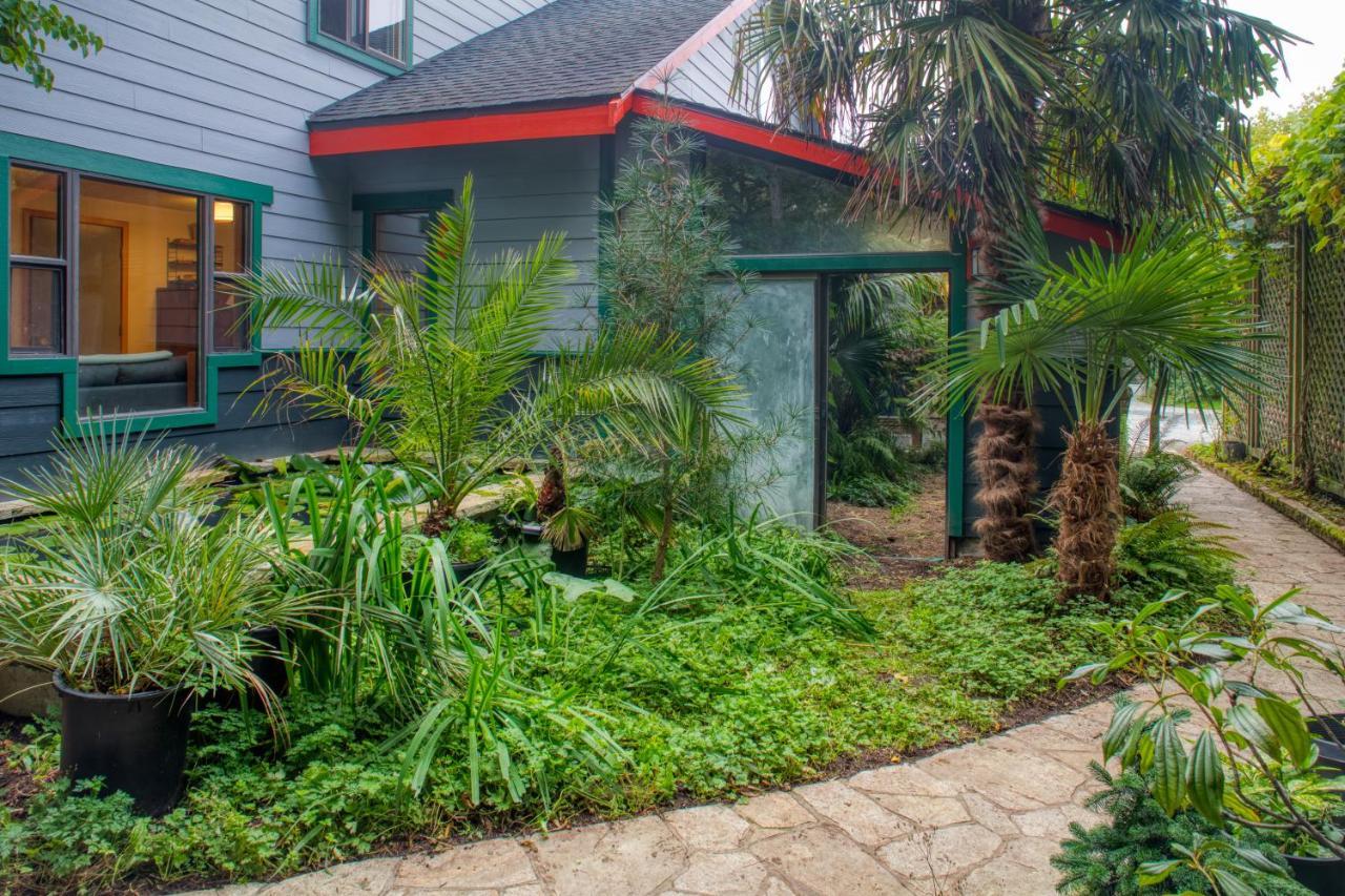 Bed & Breakfast Sehome Garden Bellingham