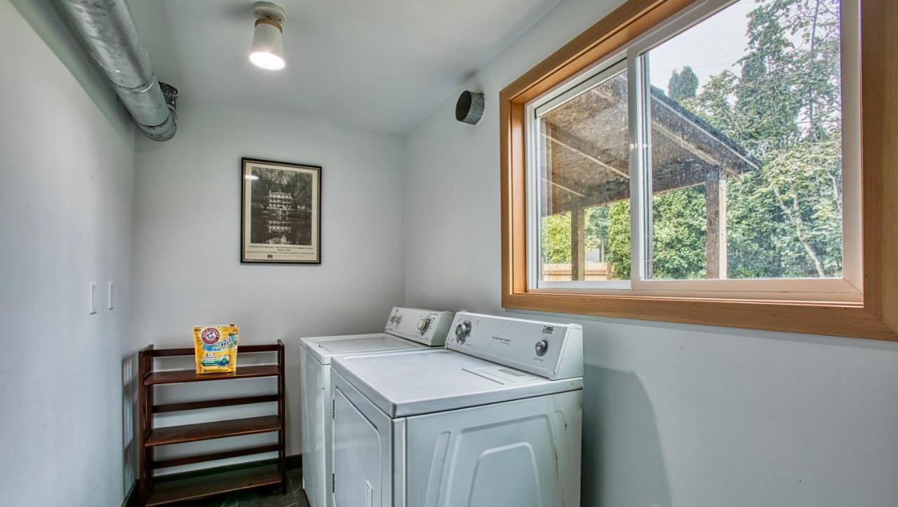 Sehome Garden Bed & Breakfast