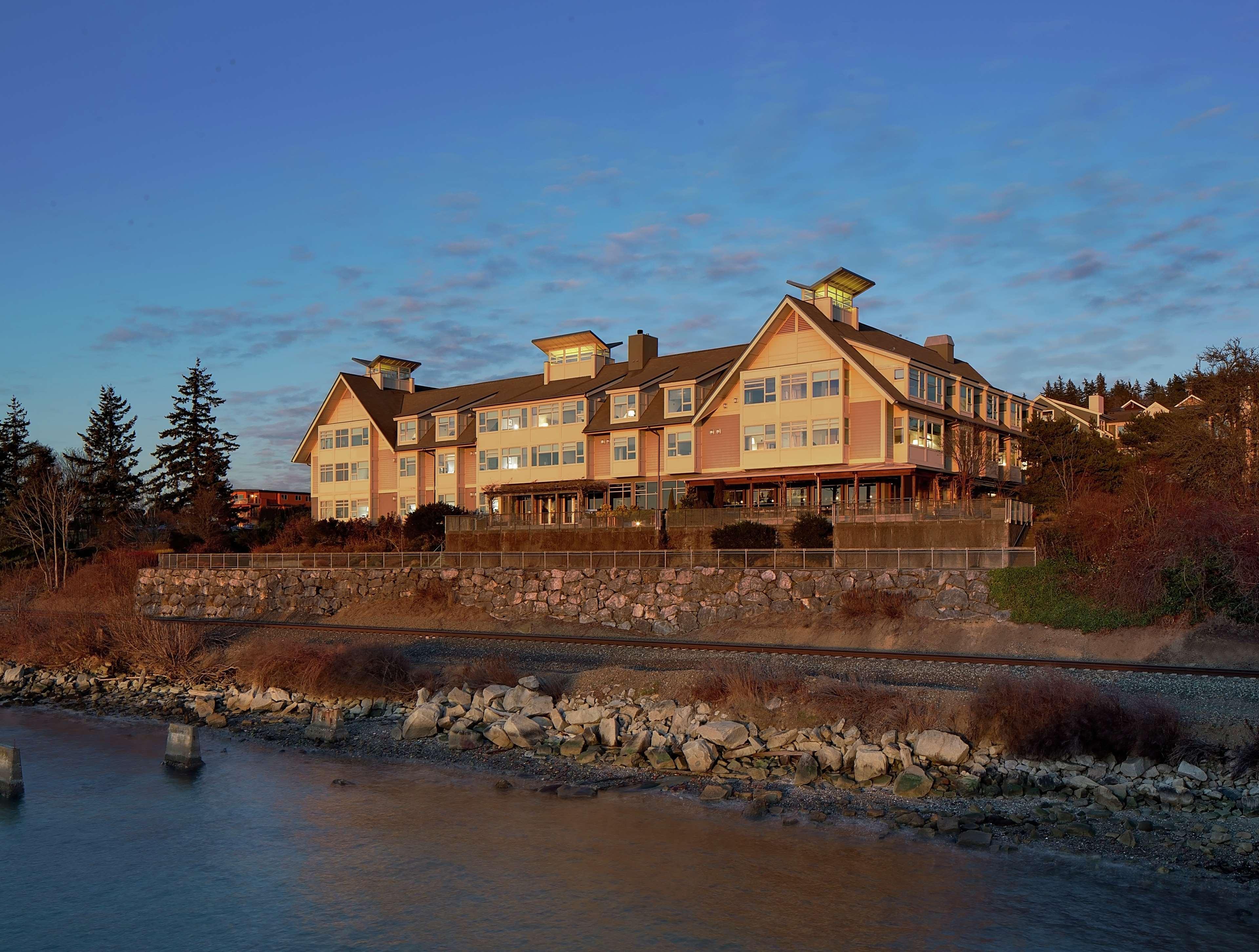 Chrysalis & Bellingham, Curio Collection By Hilton Inn
