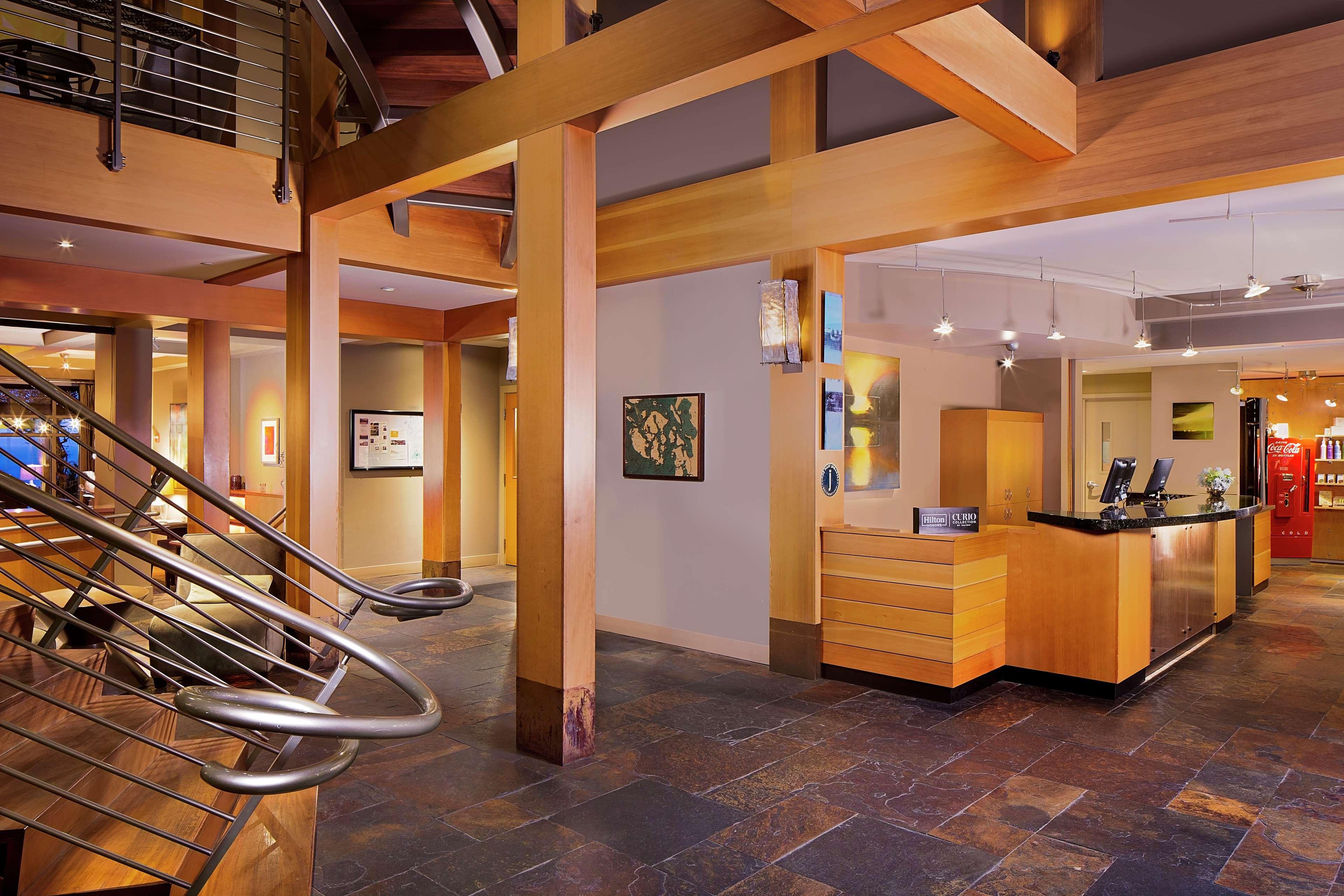 Chrysalis & Bellingham, Curio Collection By Hilton 4*