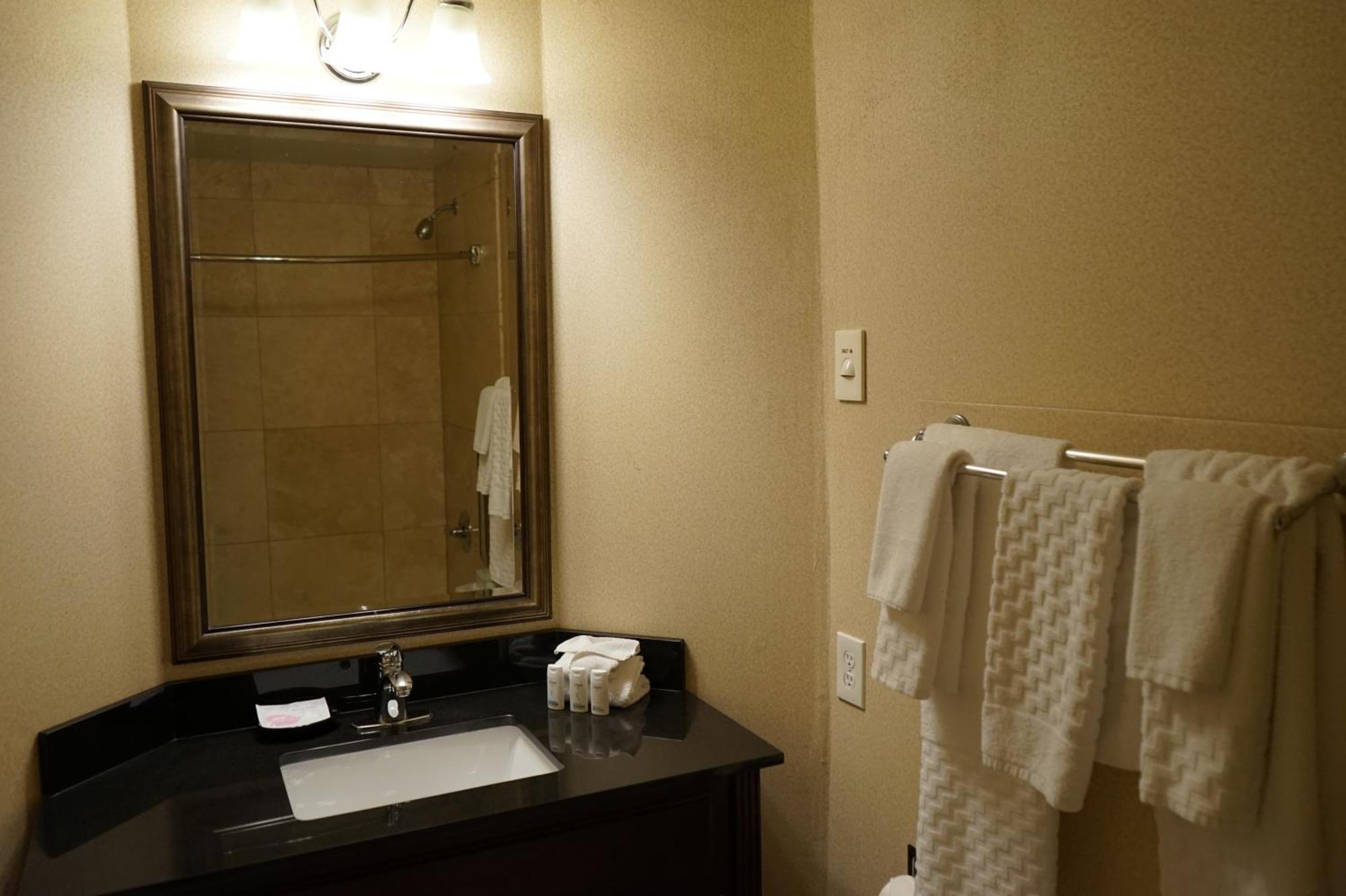 Wingate By Wyndham Heritage Hotel Bellingham