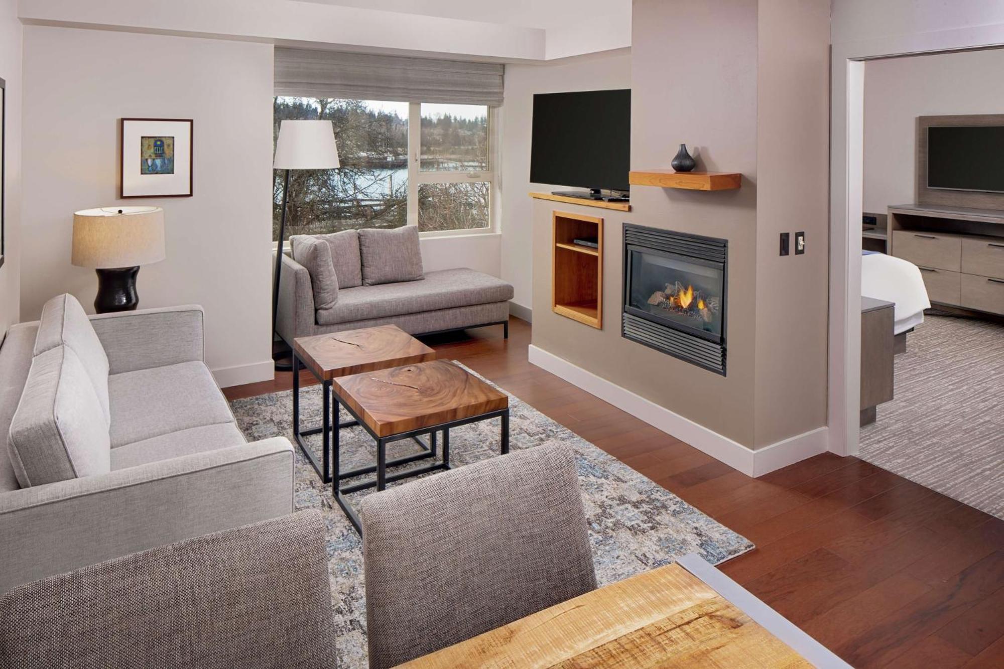 Chrysalis & Bellingham, Curio Collection By Hilton 4*