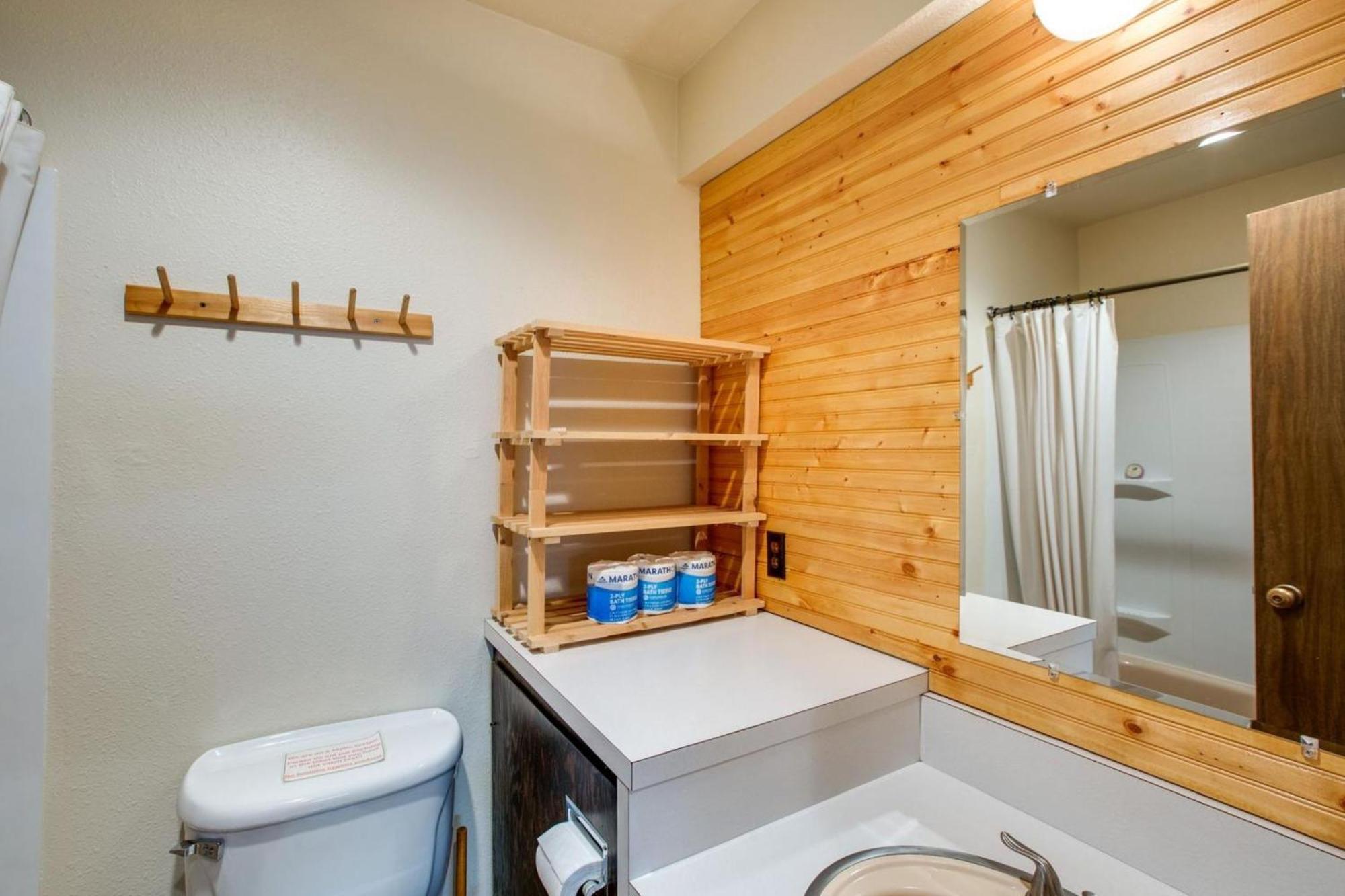 Snowline - 56 - Sleeps 4 - Close To Mt Baker Free Wifi Apartment Bellingham